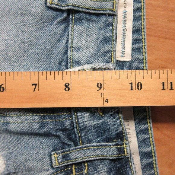 PILCRO Anthropologie Embroidered Floral Cuffed Jean Shorts Sz 26-28 Ripped Denim - Picture 14 of 16